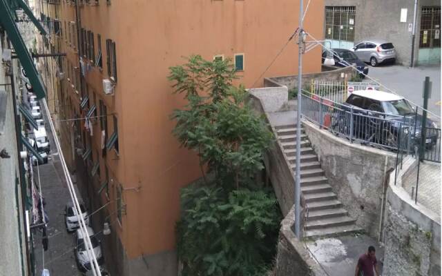 Homely Apartment in Genova with Sea nearby