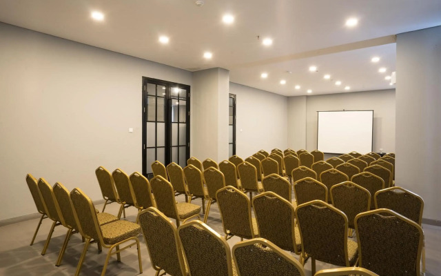 Maple Hotel Jakarta