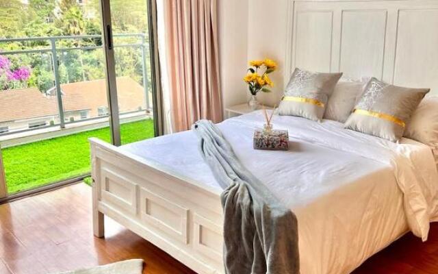 Cozy 1 bedroom Serviced apartment in Nairobi suburbs.