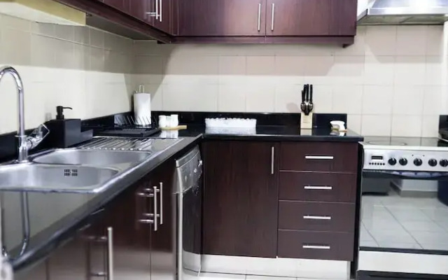 HAPPY SEASON I Amwaj apartment