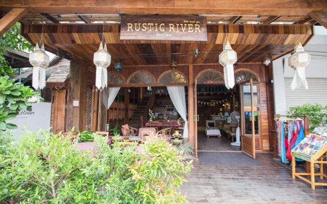 Rustic River Boutique