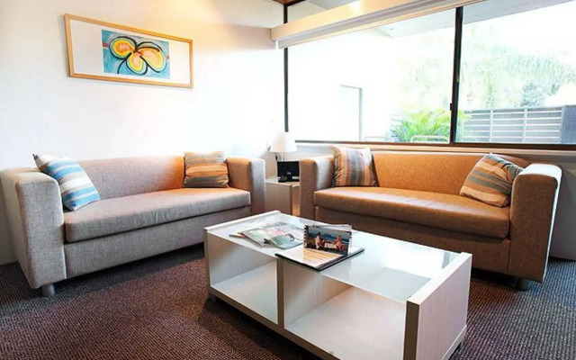 Nautilus Beachfront Villas & Spa