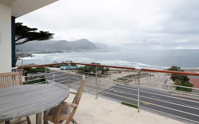 Hermanus Seaview Apartment