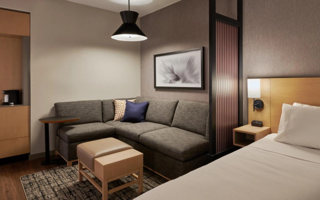 Hyatt Place Sacramento International Airport