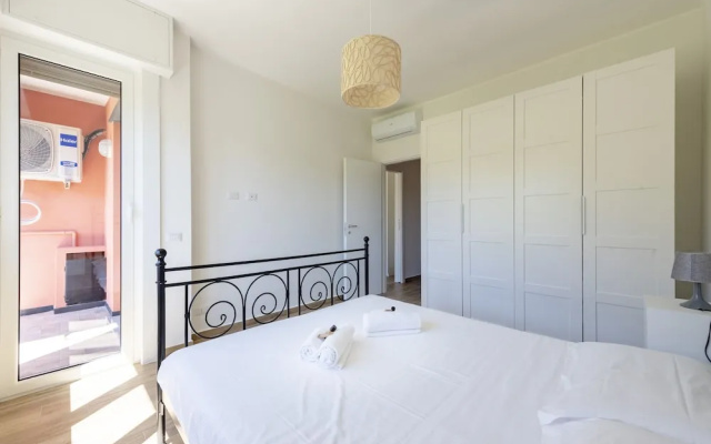 JOIVY Lele Apartment With Swimming Pool