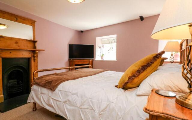 Old Bridge Post Office