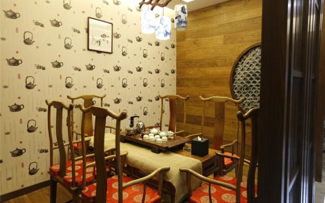 Xiangxue Holiday Hotel