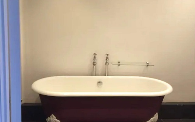 Stonehouse Court Hotel