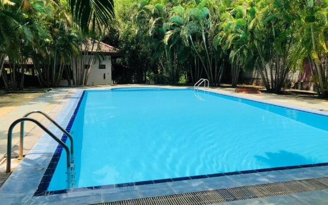 Royal Green Garden Hotel