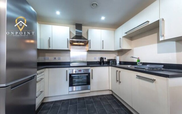 ✰OnPoint-STUNNING 2 Bed/2 Bath Flat -Free Parking✰