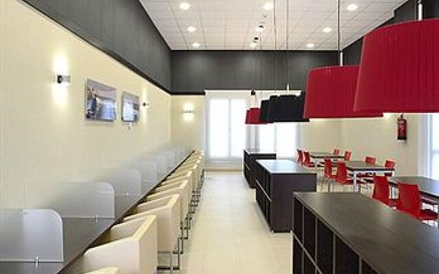 Ovida Aparthotel