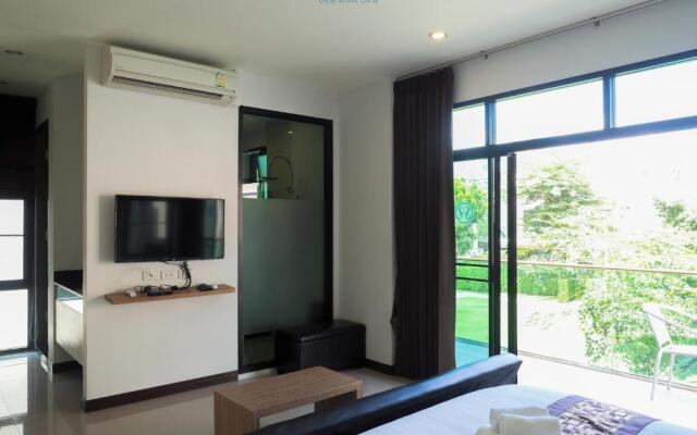 Sea & Sea Villa Resort Sangaroon