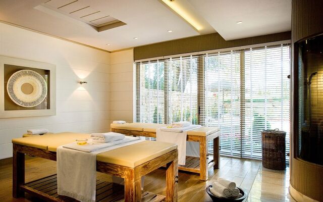 Курорт Sani Resort