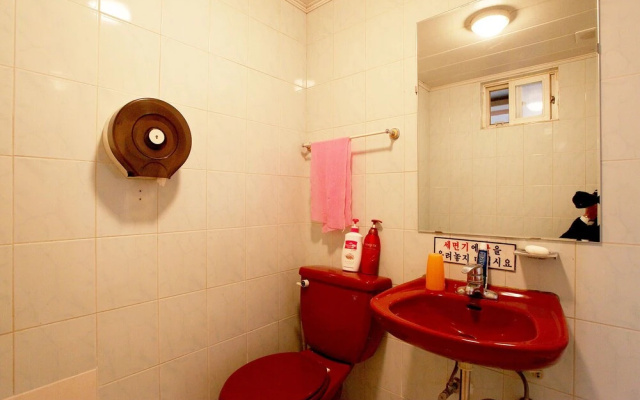 Konkuk University Yeongdong Motel