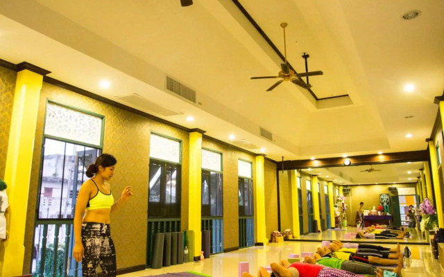 Madina Hotel