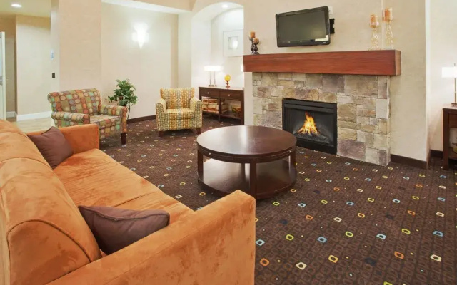 Holiday Inn Express Lodi