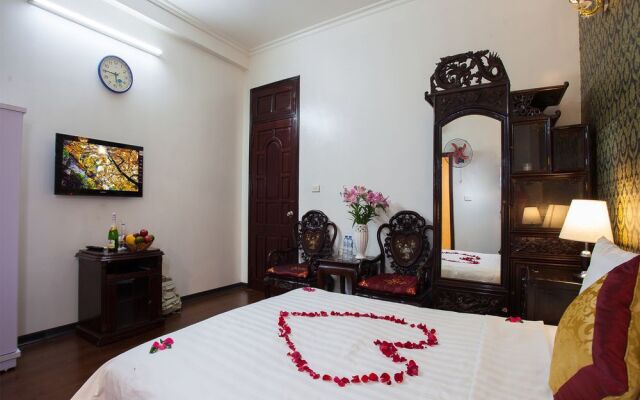 Phuong Trang Hotel Hanoi