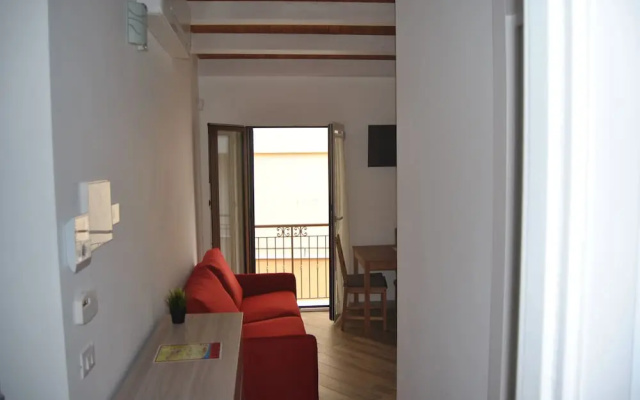 Agrigento Centre - 1-bed Apartment - Sleeps 4