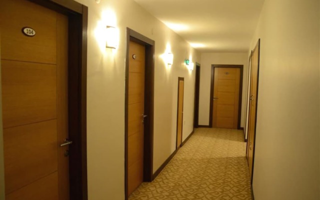 Rest Hotel