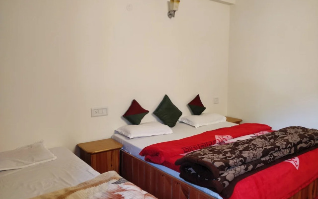 Madpackers Manali - Hostel