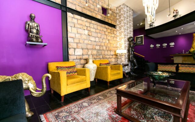 Cape Town Lodge Hotel