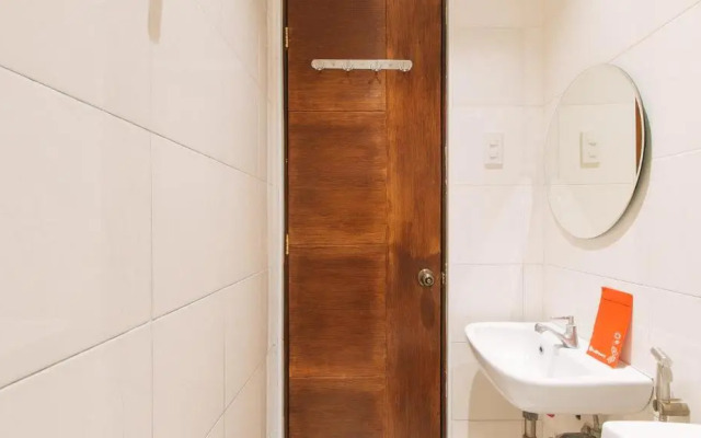 RedDooorz @ Laiya Vivo Hotel Batangas