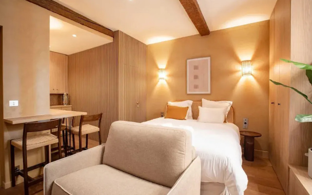 Charming Studio With A/C - 2P - Center St Tropez
