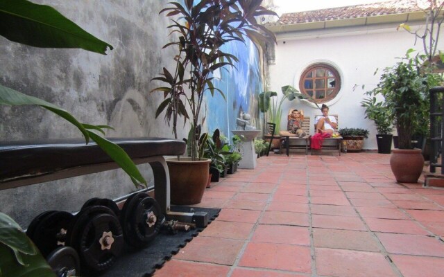 SPOT ON 90194 Lincoln's Backpacker's