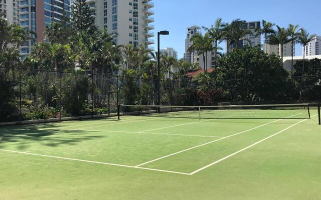 Contessa Holiday Apartments