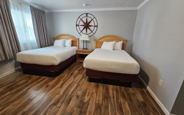 Capt.'s Inn & Suites