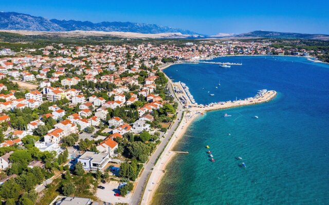 Studio Apartments Near Center 1