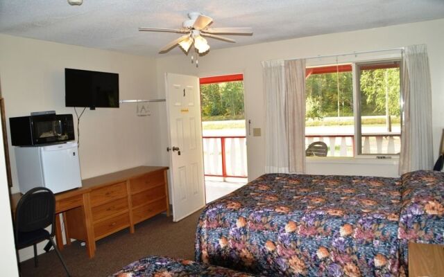 Rivermount Motel Campground and RV Park