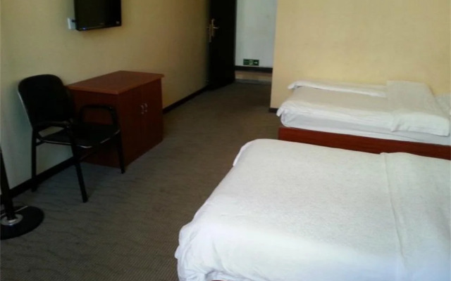 Tiny Jiangnan Hotel