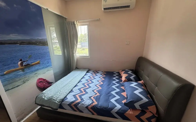 ABC Hostel at Alpha Bukit Serdang Seri Kembangan