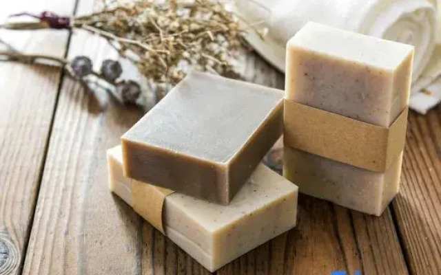 The Eyre Suite Two - Farringdon - by Frankie