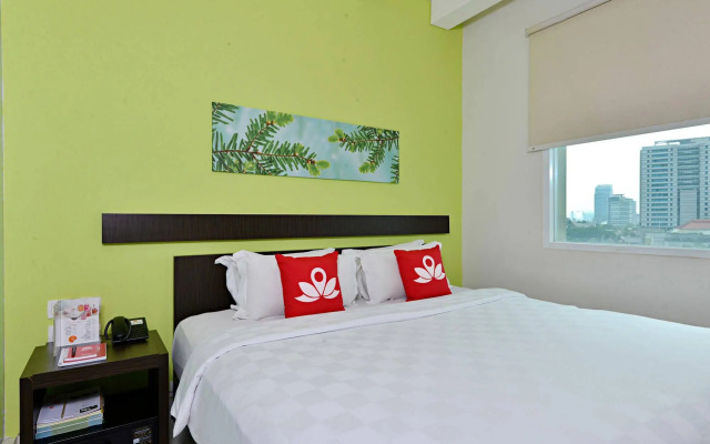 ZEN Rooms Tebet Area