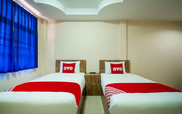 OYO 645 Baan Ruangrungroj (Vaccinated Staff)