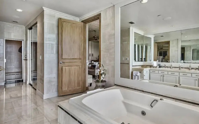 Emerald Towers 1503 by Bliss Beach Rentals