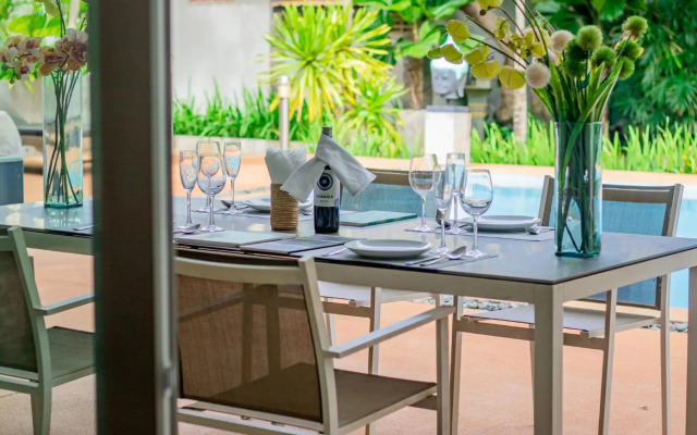 The Friendship Villa by Amatak