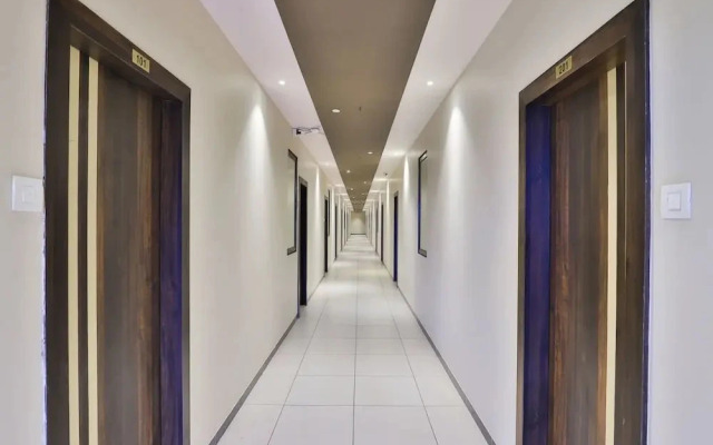 Hotel Navya Palace by OYO Rooms
