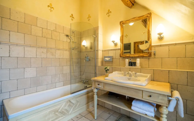 Schlosshotel Weyberhöfe