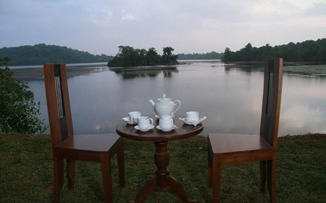 Sanu Lagoon Resorts&Spa