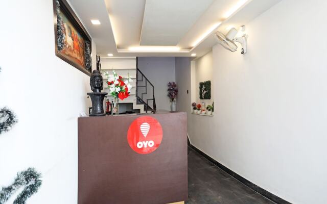 OYO 10535 Hotel Alpine