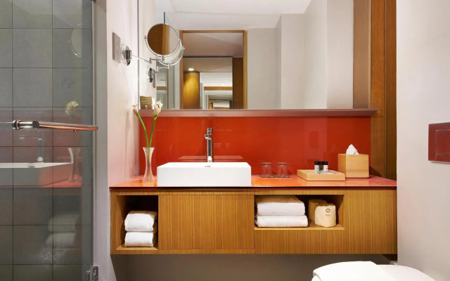 Furama Silom Bangkok Hotel