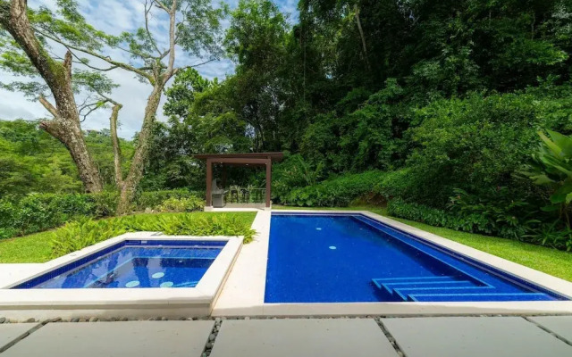 - Casa Forest 4 Bdrm Private Pool Family
