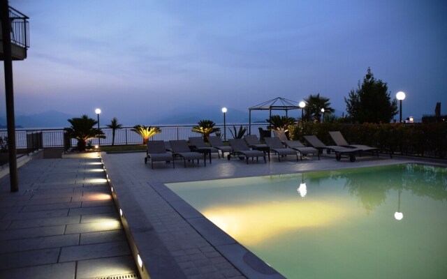Residenza Miralago