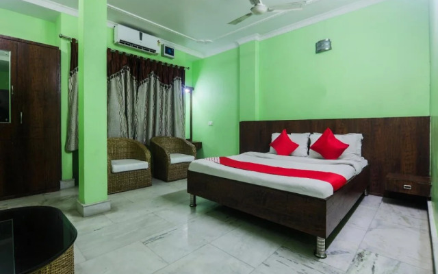 Hotel Am Palace by OYO Rooms