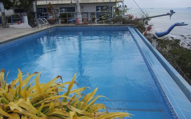 Hosteria Farallon Dillon