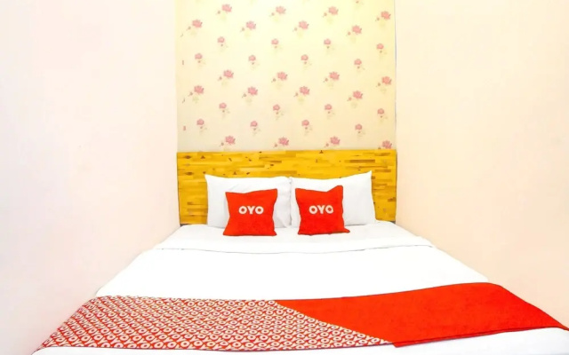 OYO 92369 BB House Katamso