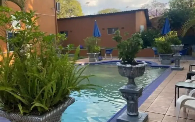 La Belva Court with Swimming Pool